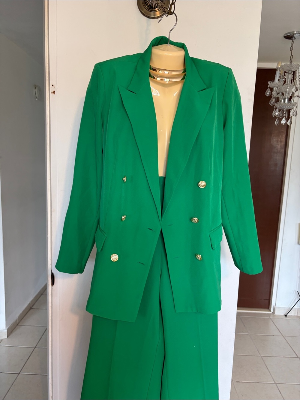 Women's Double-Breasted Emerald Green Blazer and Trousers Set - Picture 5 of 12